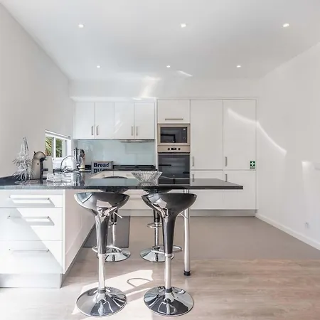 Ferienwohnung Fuer 4 Personen Ca 95 Qm In So Martinho, Madeira Und Umgebung Apartment