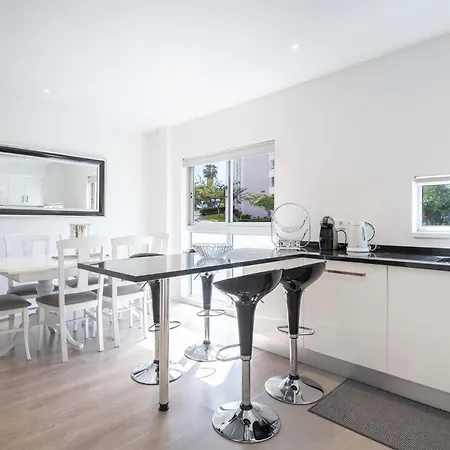 Ferienwohnung Fuer 4 Personen Ca 95 Qm In So Martinho, Madeira Und Umgebung *